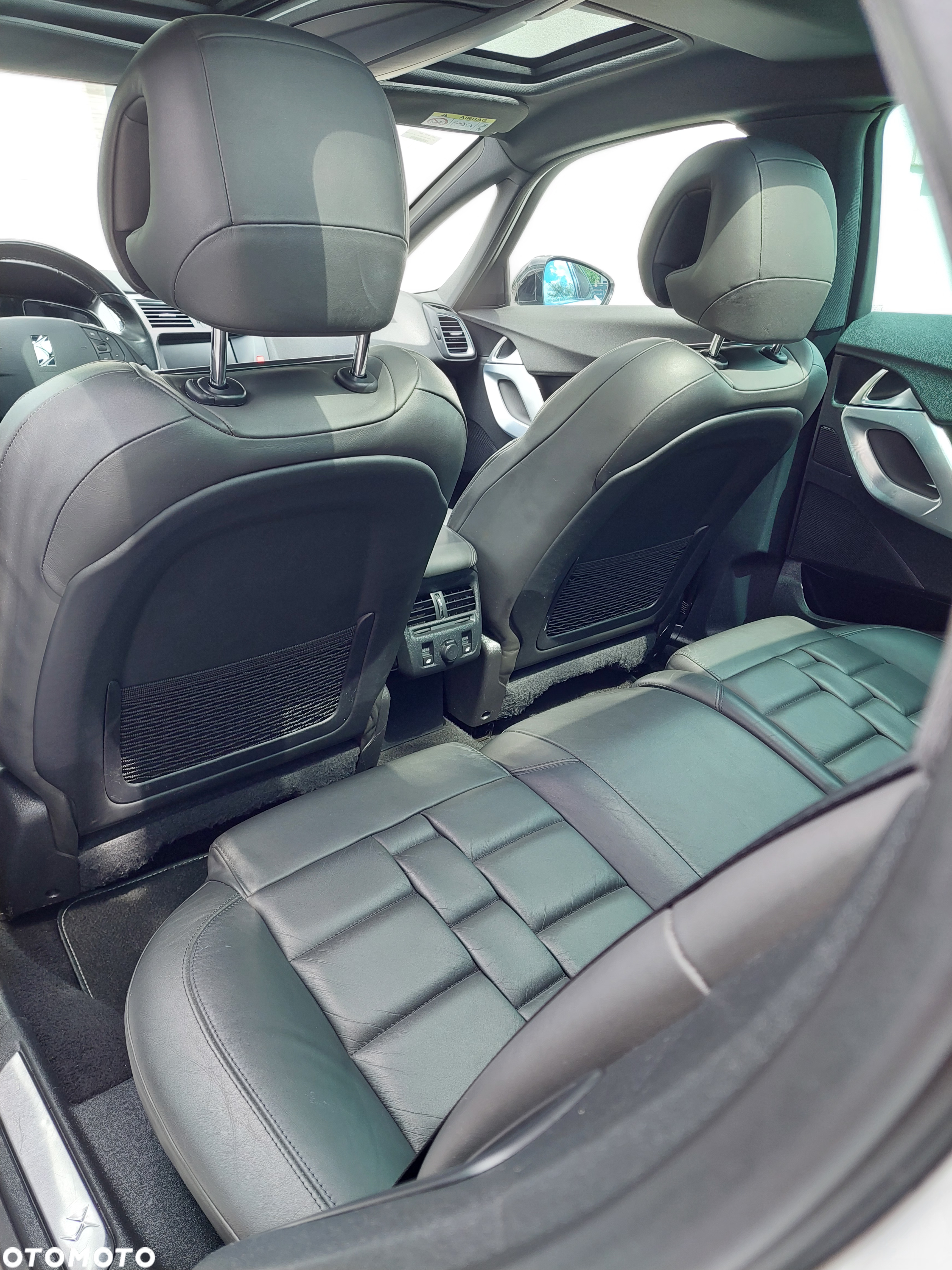 Citroën DS5 Hybrid4 EGS6 SportChic - 21