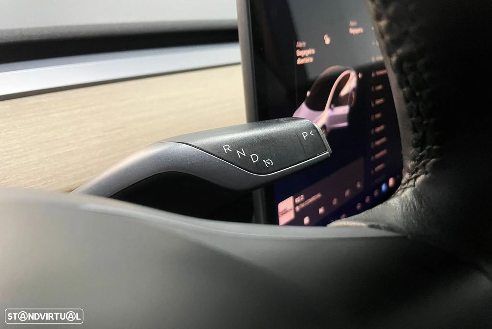 Tesla Model 3 Tração Traseira - 45