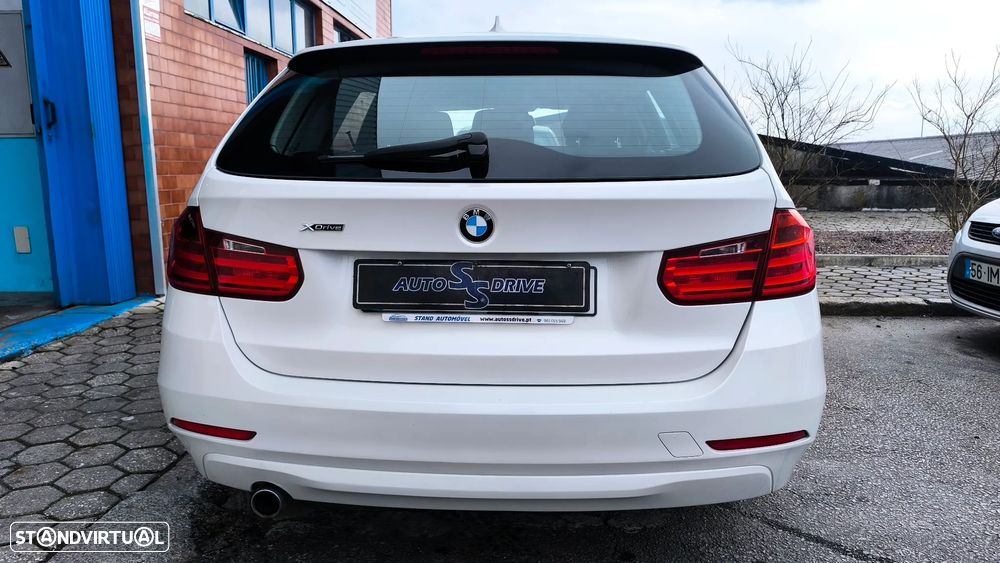 BMW 318 d xDrive Luxury Line - 11