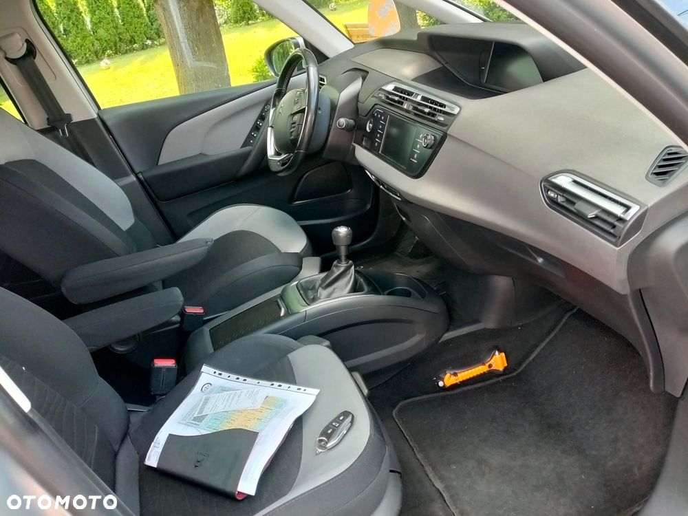 Citroën C4 Picasso - 8