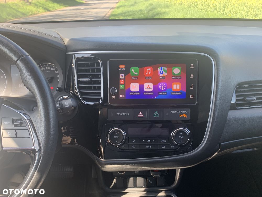 Mitsubishi Outlander - 9