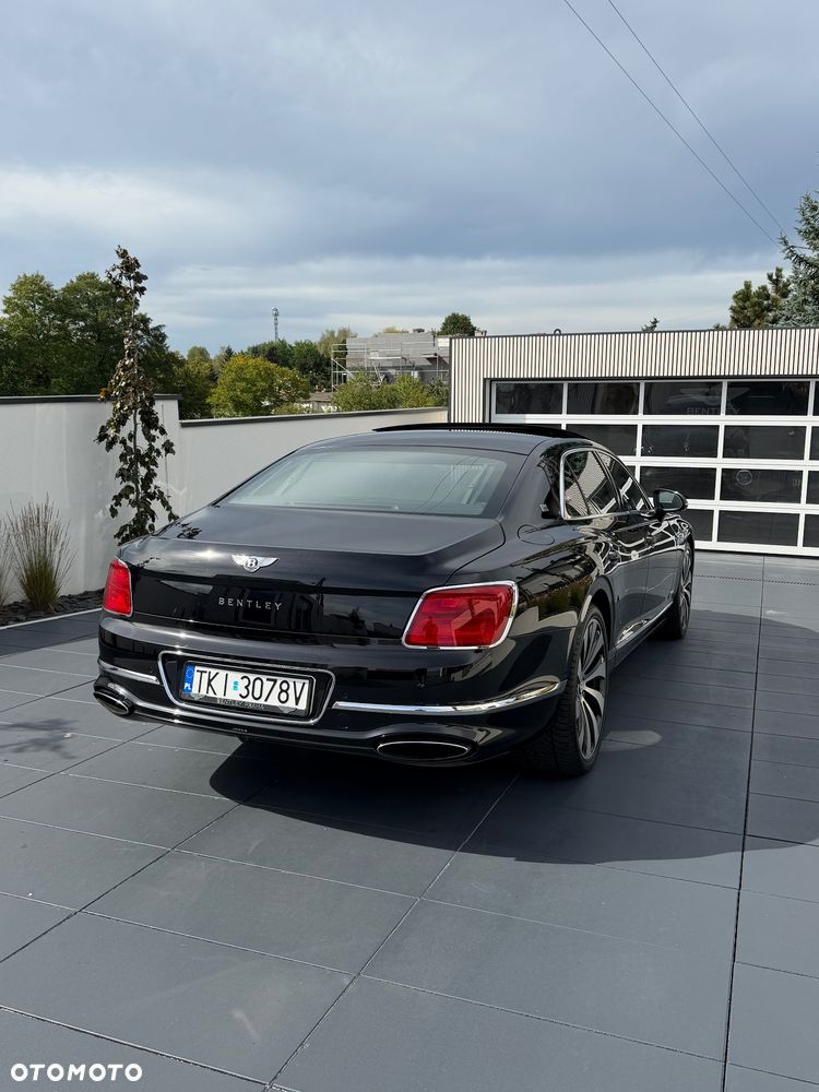 Bentley Flying Spur W12 S - 9