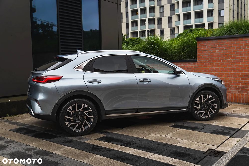 Kia XCeed 1.5 T-GDI Business Line DCT - 25