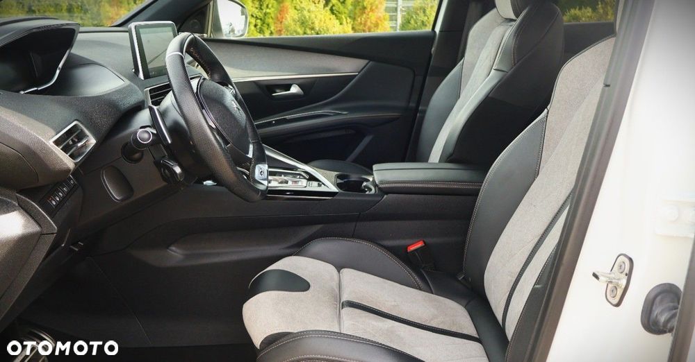 Peugeot 3008 - 11