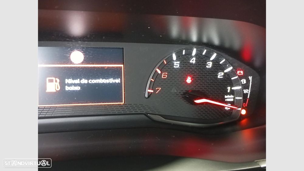 Peugeot 2008 1.2 PureTech Active - 7