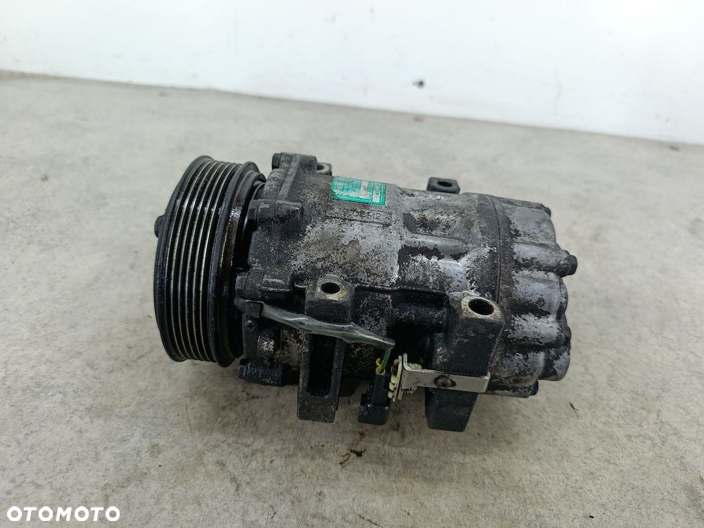 POMPA,SPRĘŻARKA KLIMATYZACJI VOLVO V50 3M5H-19D629-HC  SD7V16  SANDEN 2.0 D - 3