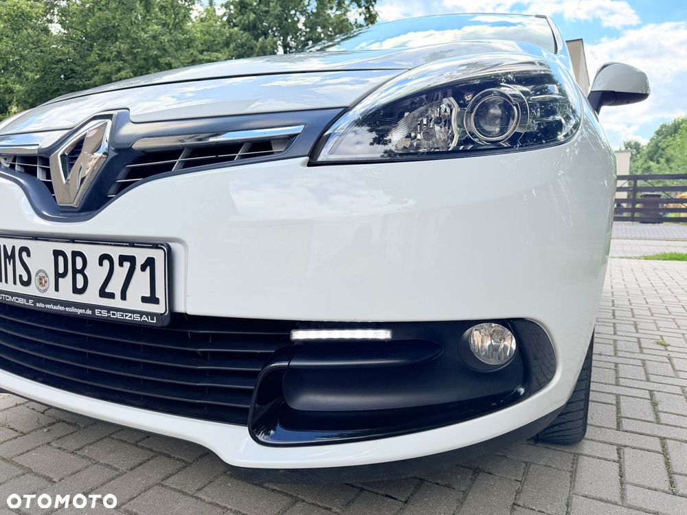 Renault Scenic 1.6 16V 110 TomTom Edition - 4