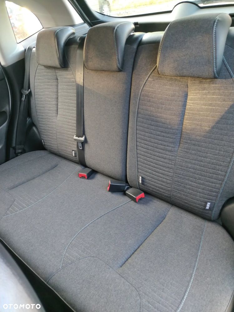 Citroën C3 1.2 PureTech Exclusive - 26