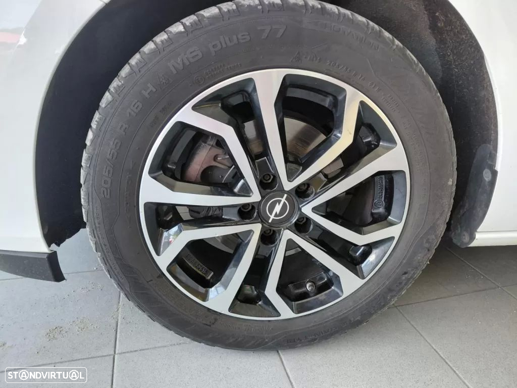 Opel Astra Sports Tourer 1.2 Turbo Business Edition - 19