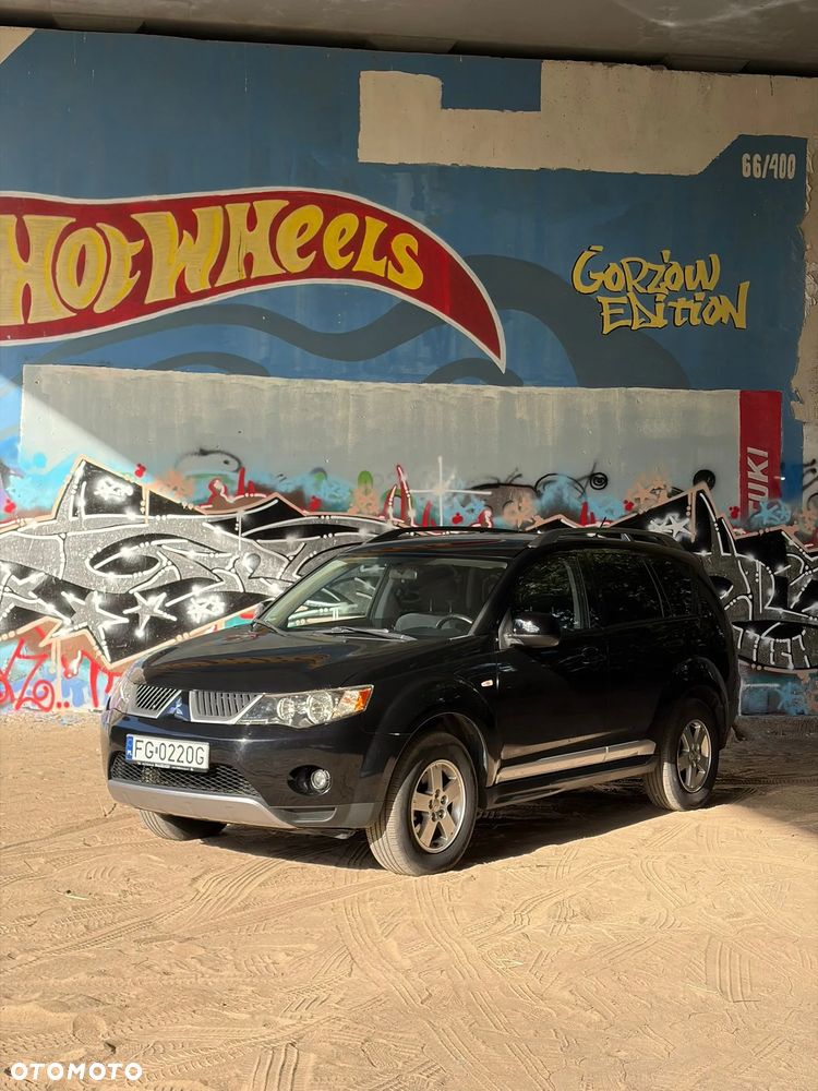 Mitsubishi Outlander 2.4 4WD Intense - 3