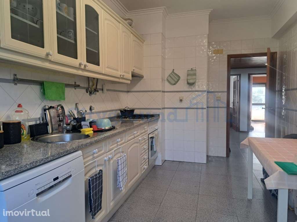 Bom apartamento T2 no Casal do Marco, Seixal - Grande imagem: 5/12