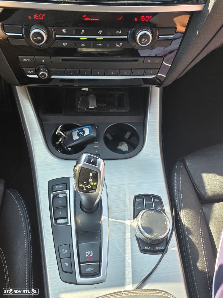 BMW X4 20 d xDrive xLine Pack M Auto - 25