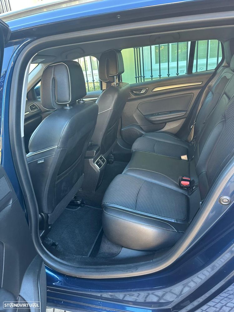 Renault Mégane Sport Tourer ENERGY dCi 110 EDC BOSE EDITION - 12