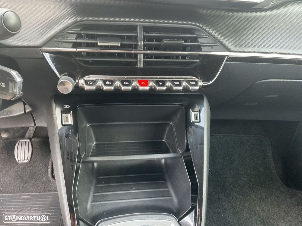 Peugeot 2008 1.2 PureTech Active - 31