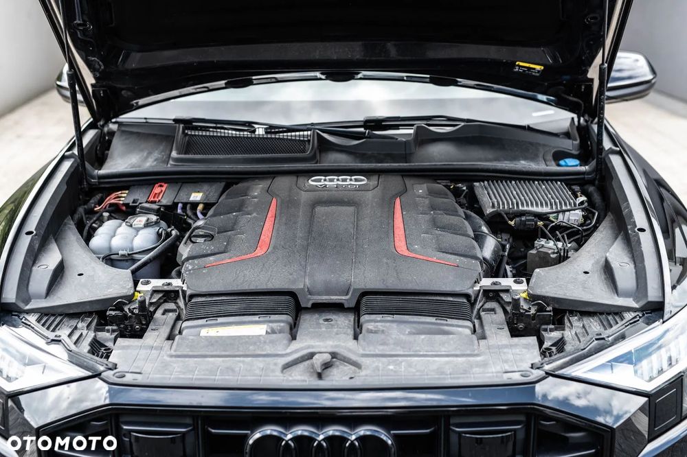 Audi SQ8 - 9