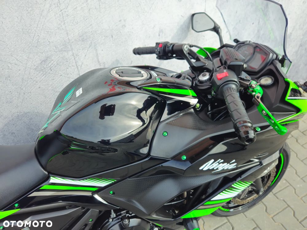 Kawasaki Z 650 - 15