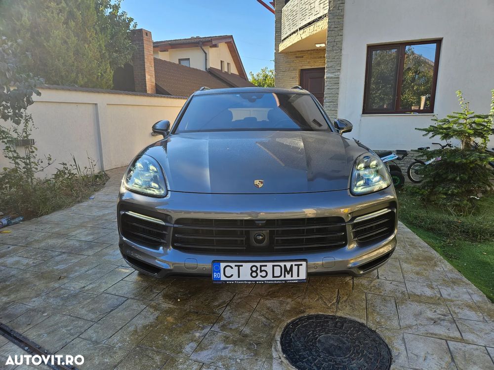 Porsche Cayenne E-Hybrid Tiptronic S - 2