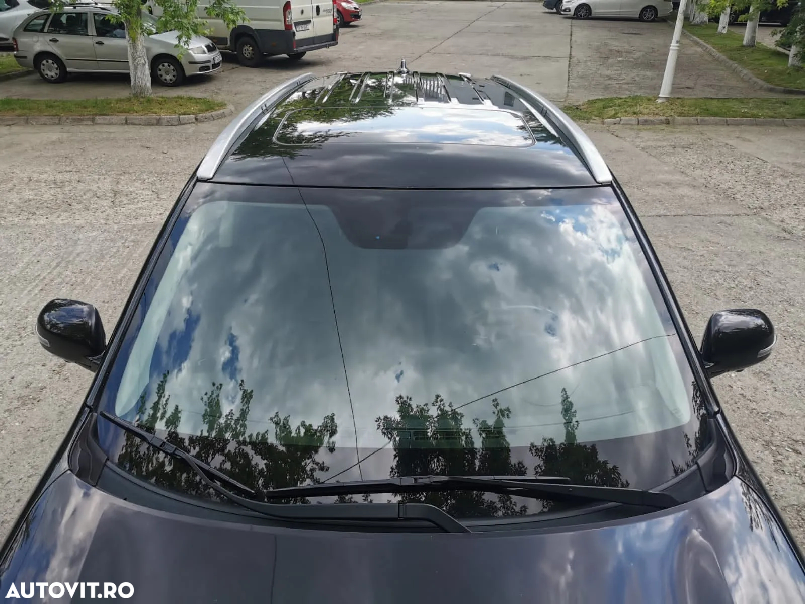 Mitsubishi Outlander 2.0 4WD Plug-In Hybrid Top - 9