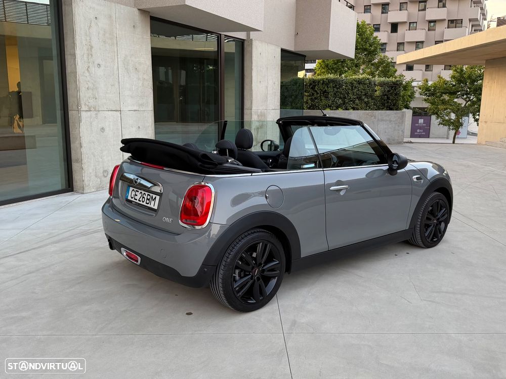 MINI Cabrio One - 8