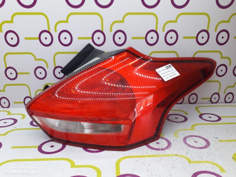 Farolim Direito Ford Focus III 1.6 TDci 115 Cv de 2014 - Ref: F1EB13404CF - NO610021 - 2