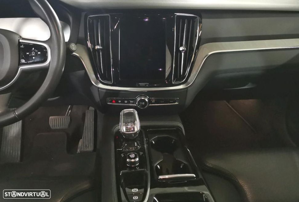 Volvo V60 2.0 T6 AWD TE Inscription - 5