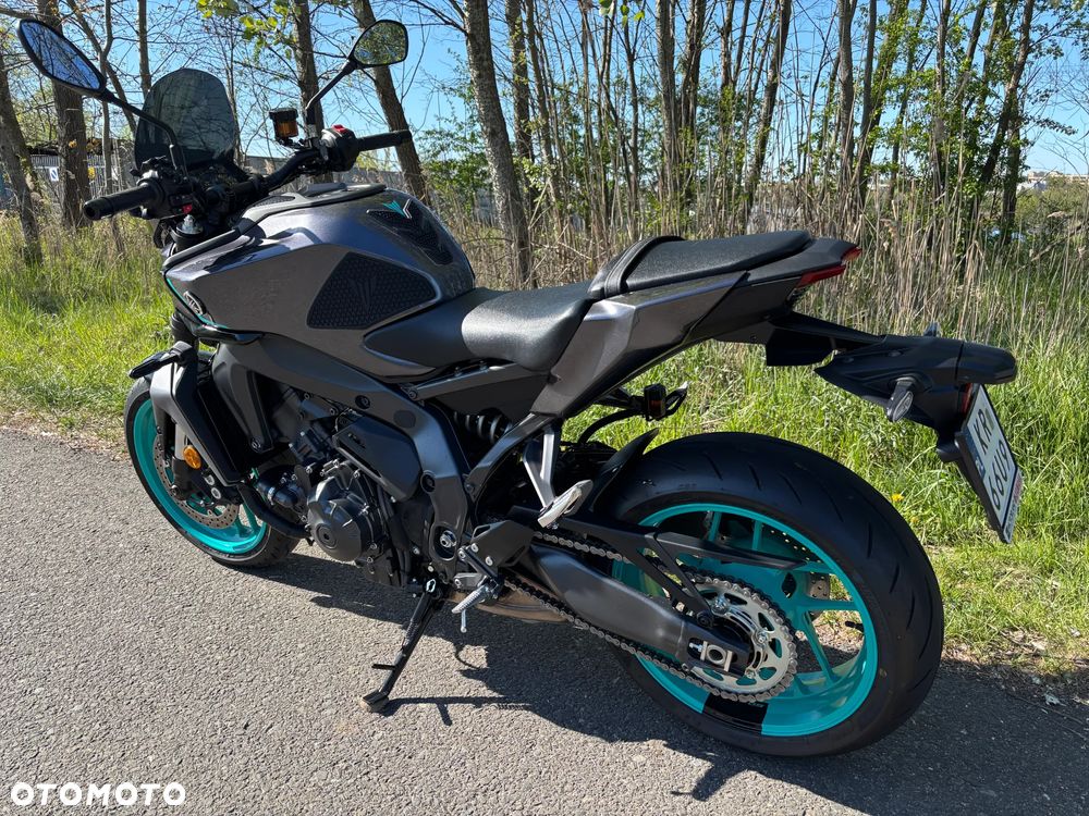 Yamaha MT - 5
