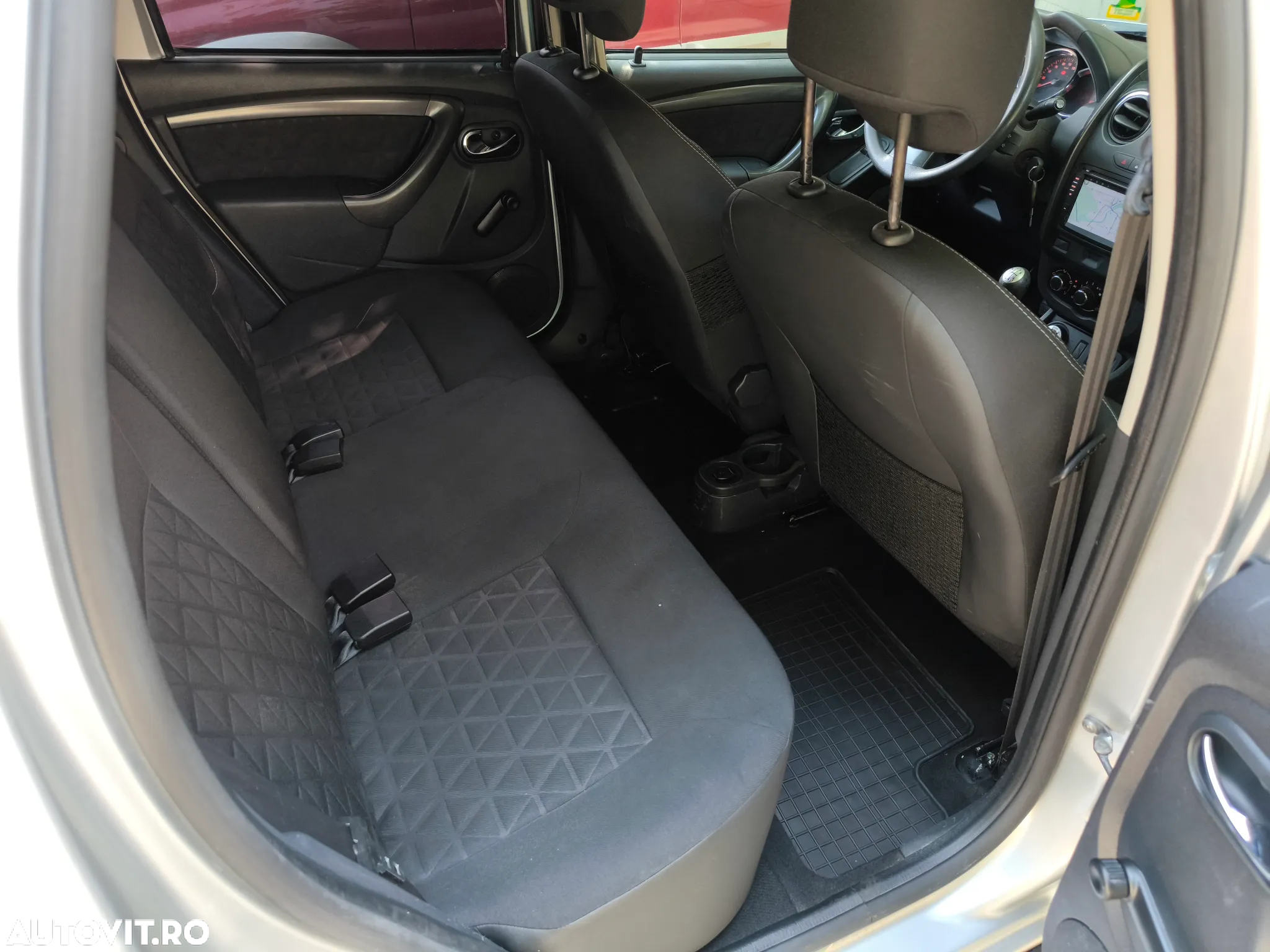 Dacia Duster 1.5 dCi 4x4 Ambiance - 11