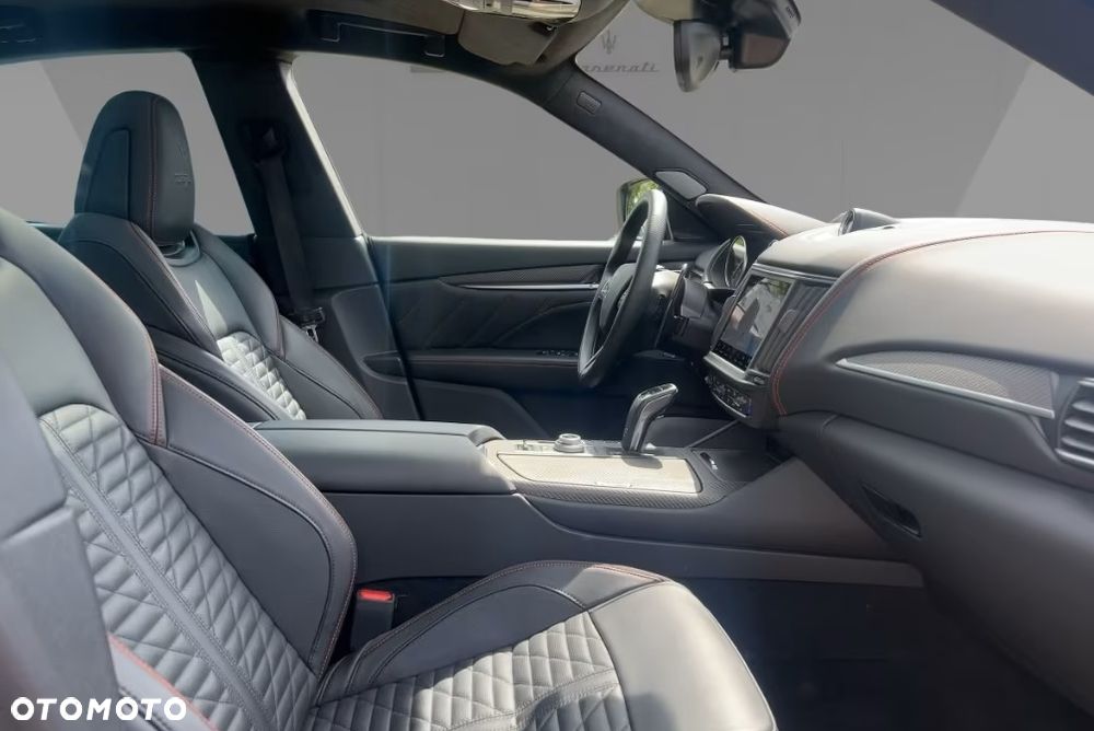 Maserati Levante Trofeo Q4 - 11