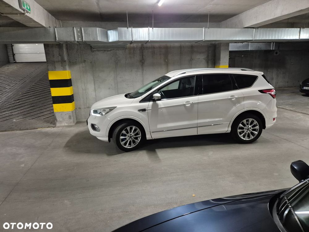 Ford Kuga Vignale 2.0 TDCi FWD - 29