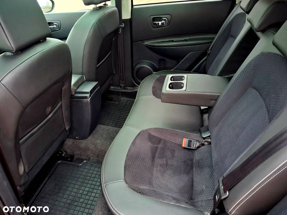 Nissan Qashqai 2.0 360 - 25