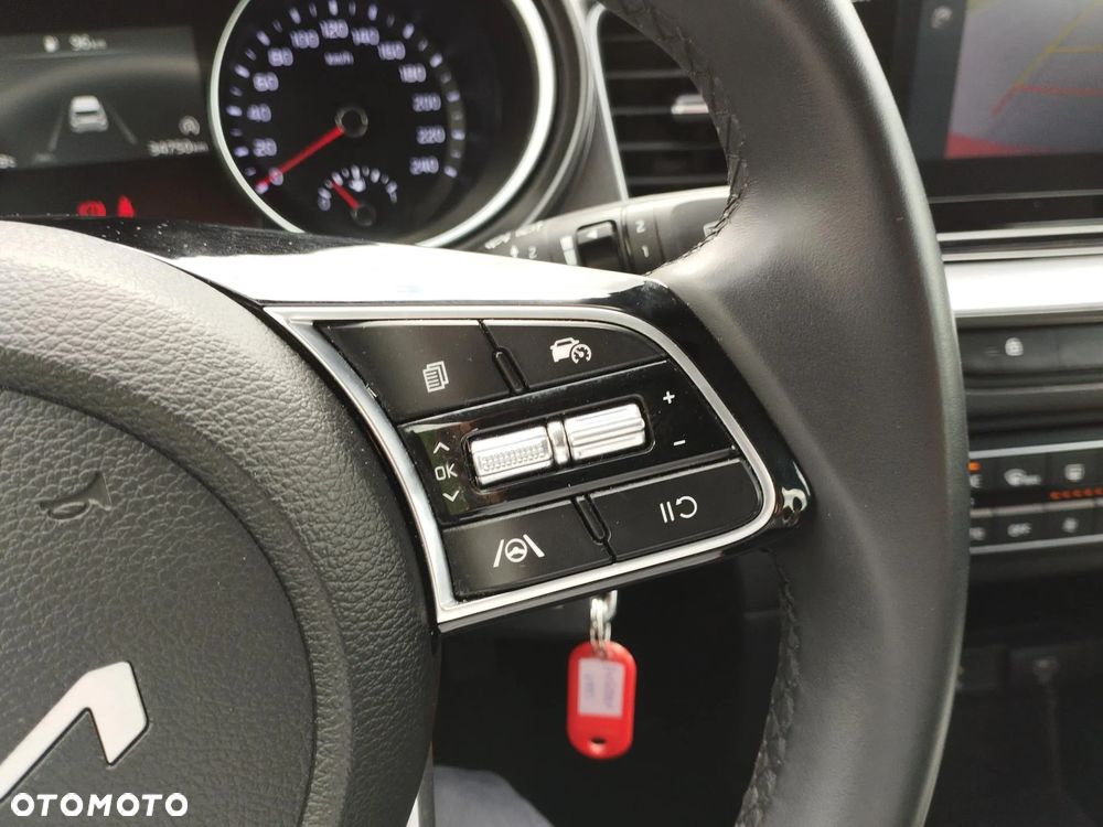 Kia Ceed 1.5 T-GDI M - 25