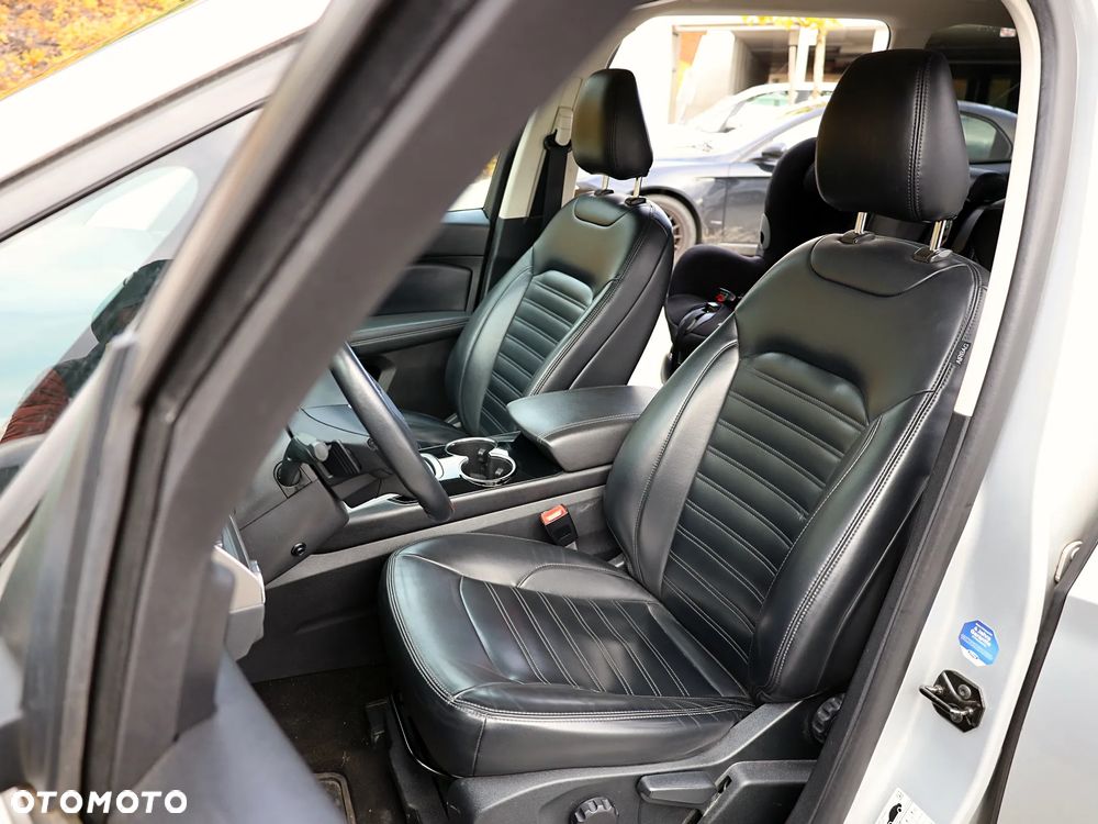 Ford Galaxy 2.0 TDCi Titanium PowerShift - 11