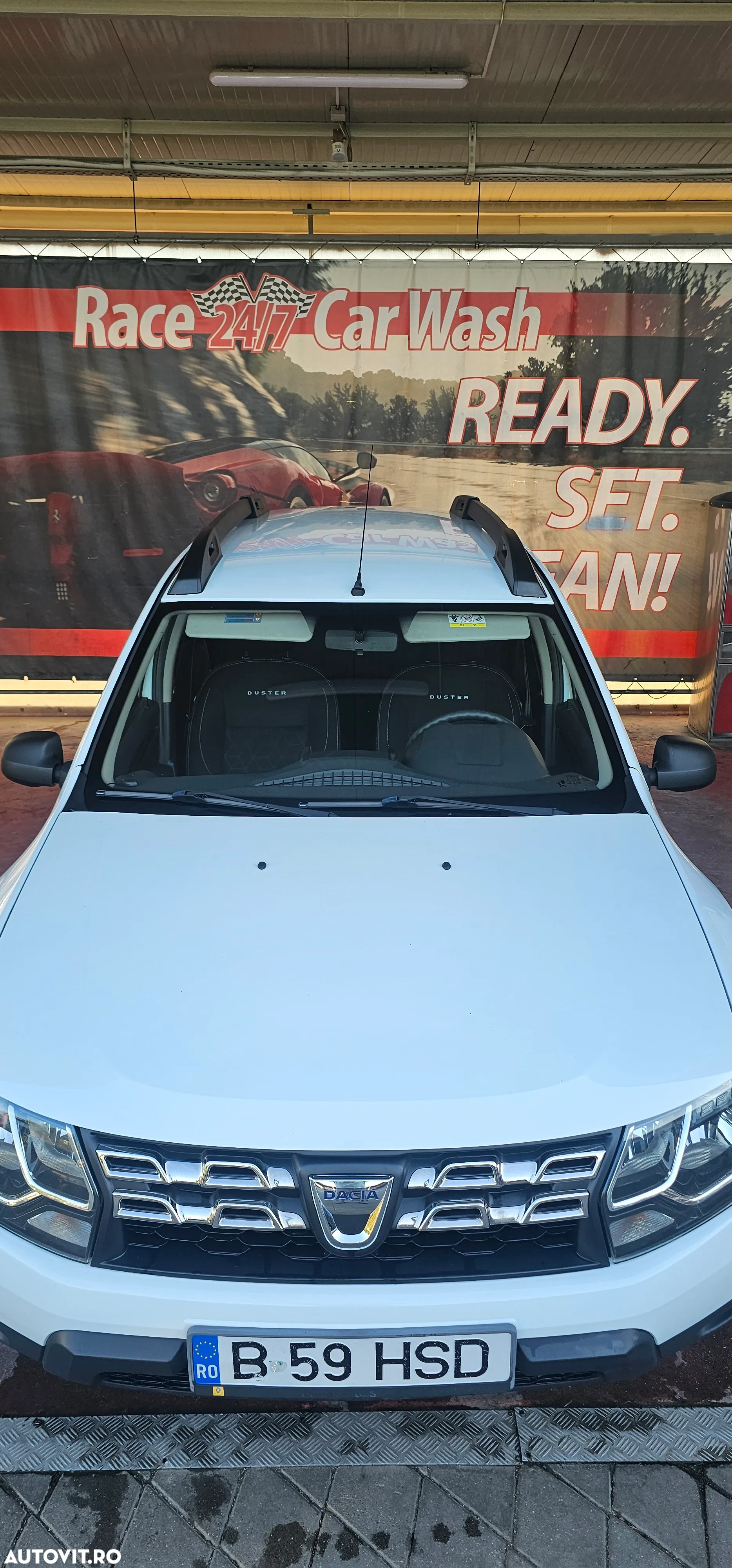 Dacia Duster 1.2 TCe 4x2 Laureate - 12