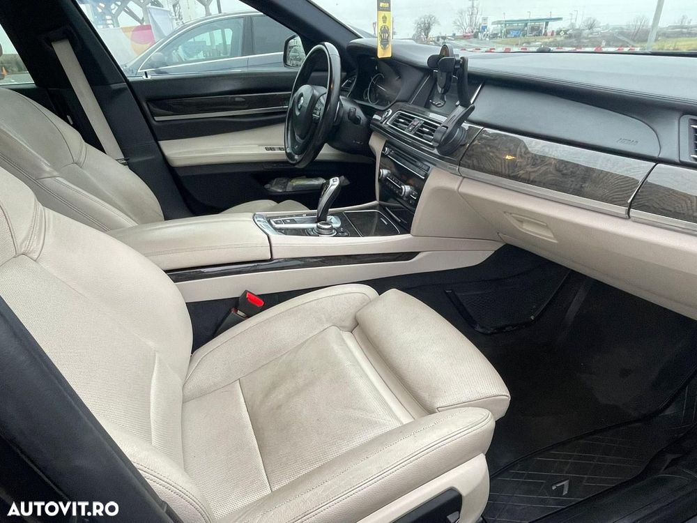 BMW Seria 7 750Ld xDrive - 8