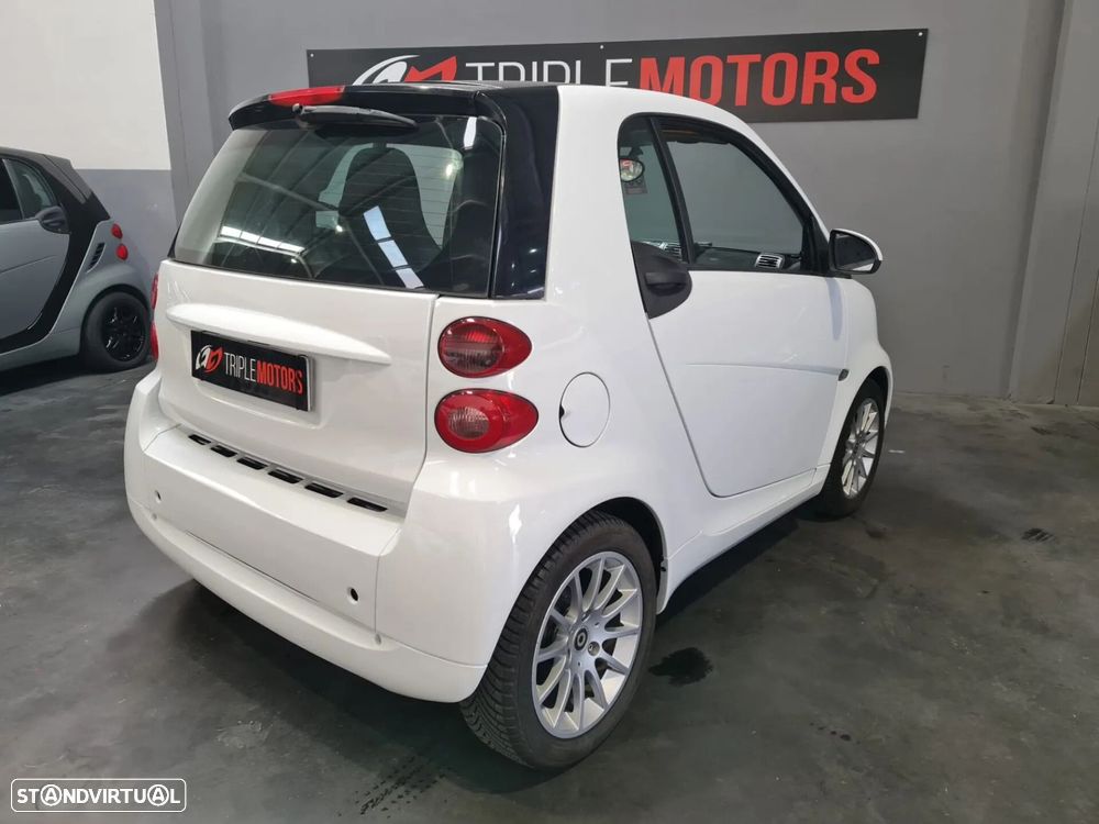 Smart ForTwo Coupé 0.8 cdi Passion 45 - 12