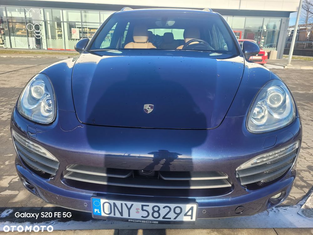 Porsche Cayenne - 4
