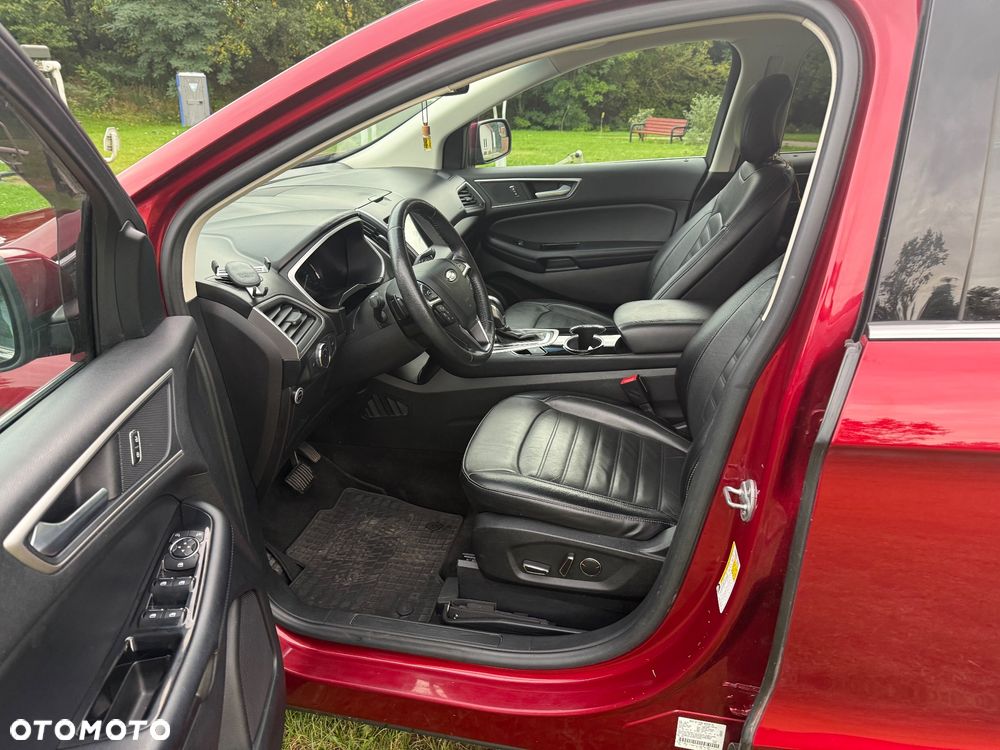 Ford Edge - 11