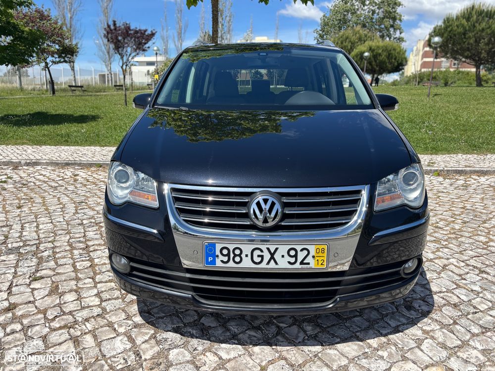 VW Touran 1.9 TDi Highline DSG 7L - 6