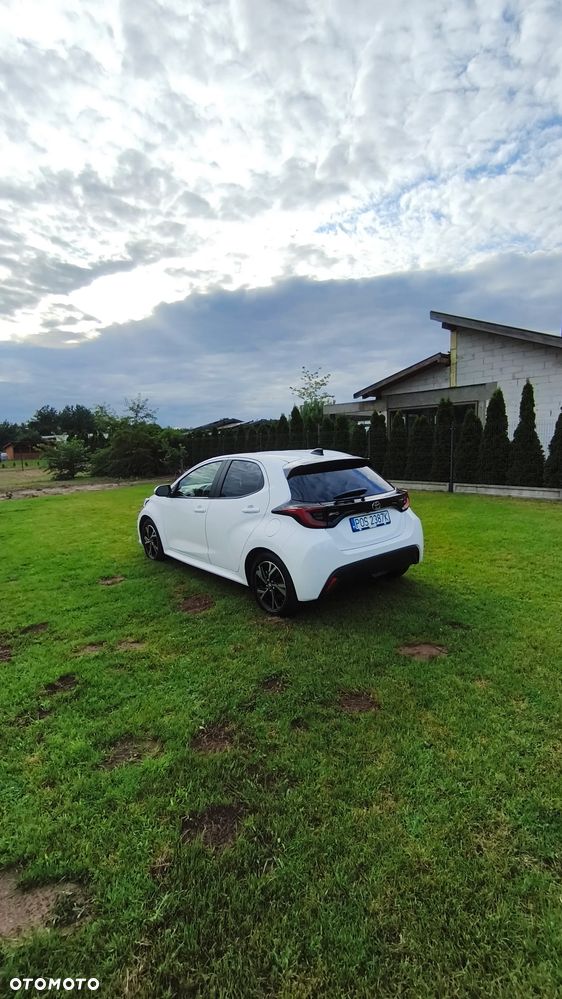 Toyota Yaris Hybrid 1.5 Active - 10