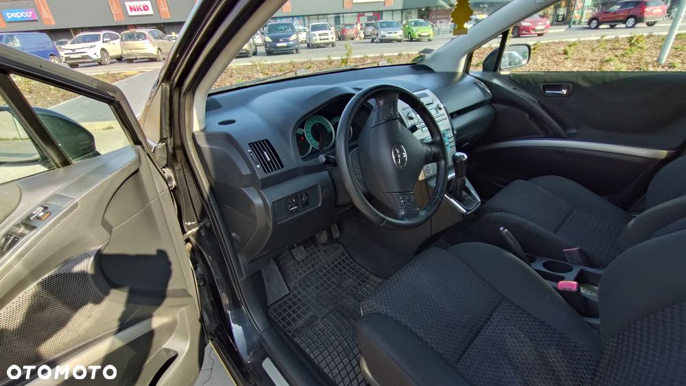 Toyota Corolla Verso - 7