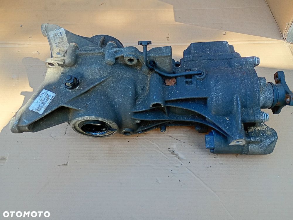 BMW U10 U11 U12 U25 U06 F70 F74 F78 MOST DYFER TYŁ TYLNY 8839657 - 2