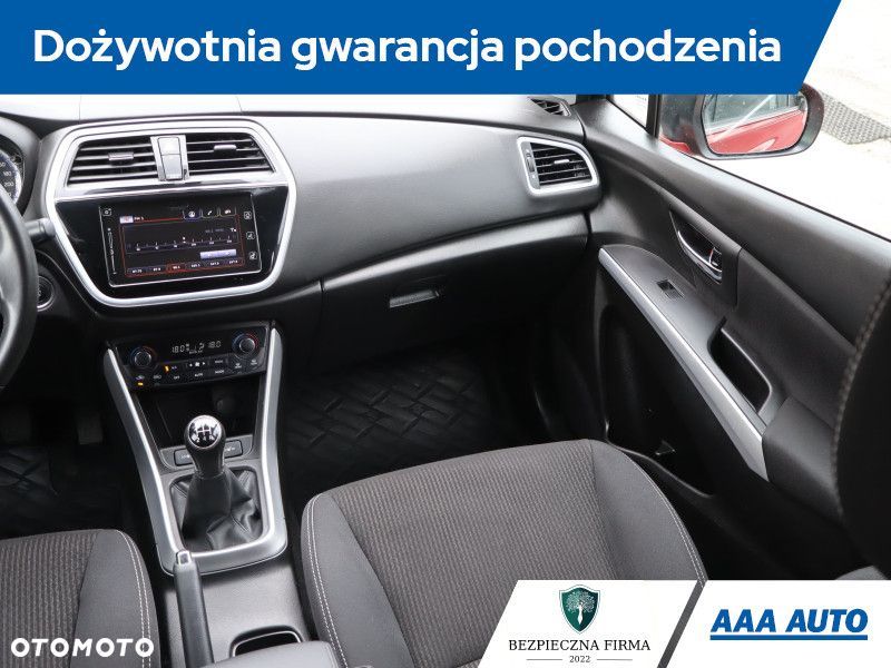 Suzuki SX4 S-Cross - 10