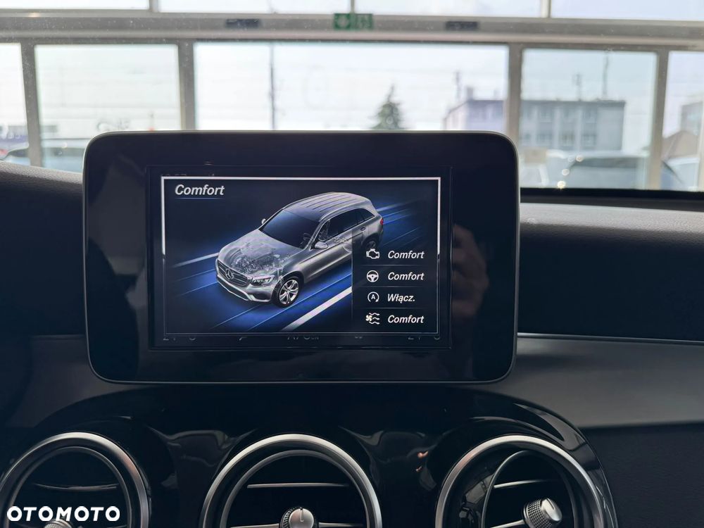 Mercedes-Benz GLC 250 4-Matic - 15