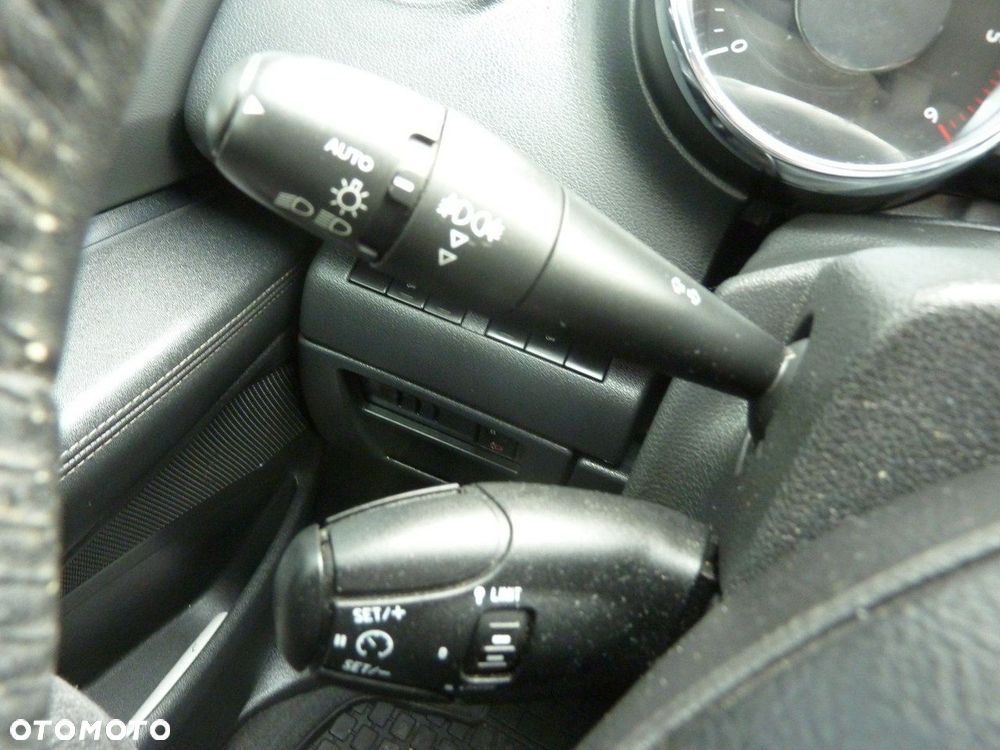 Peugeot 3008 - 27
