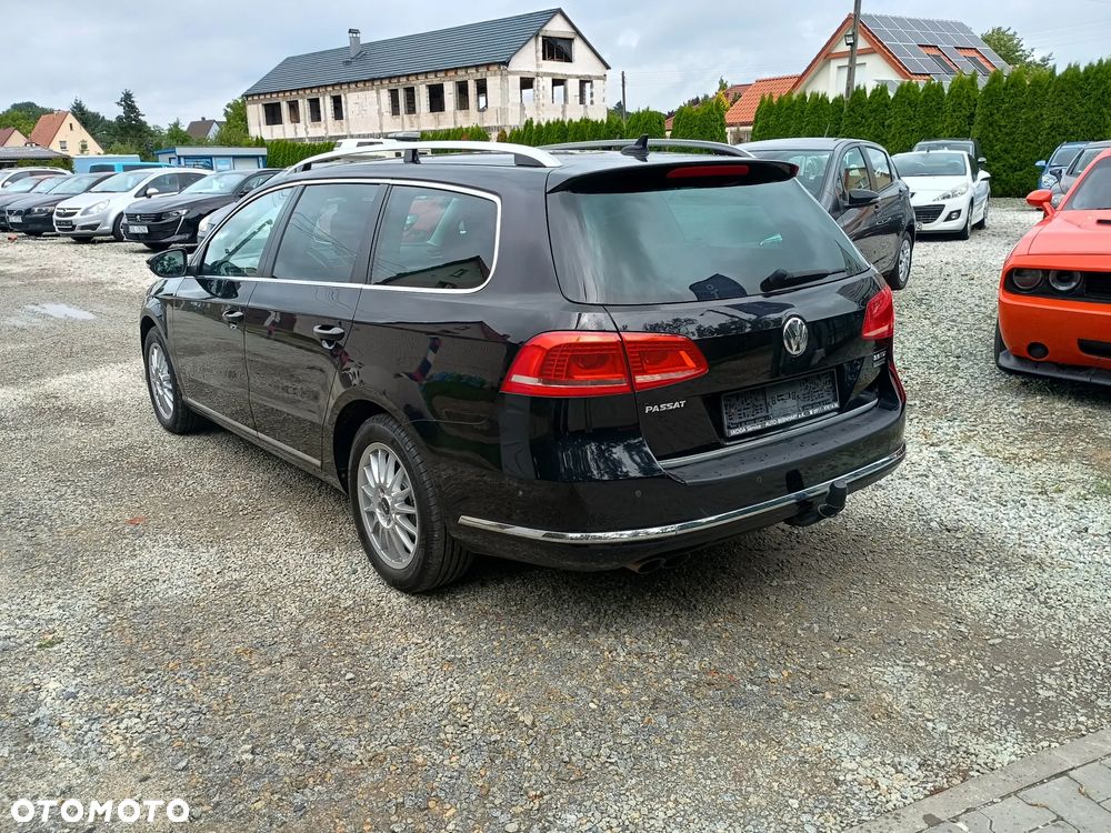 Volkswagen Passat 2.0 Blue TDI SCR Trendline - 6