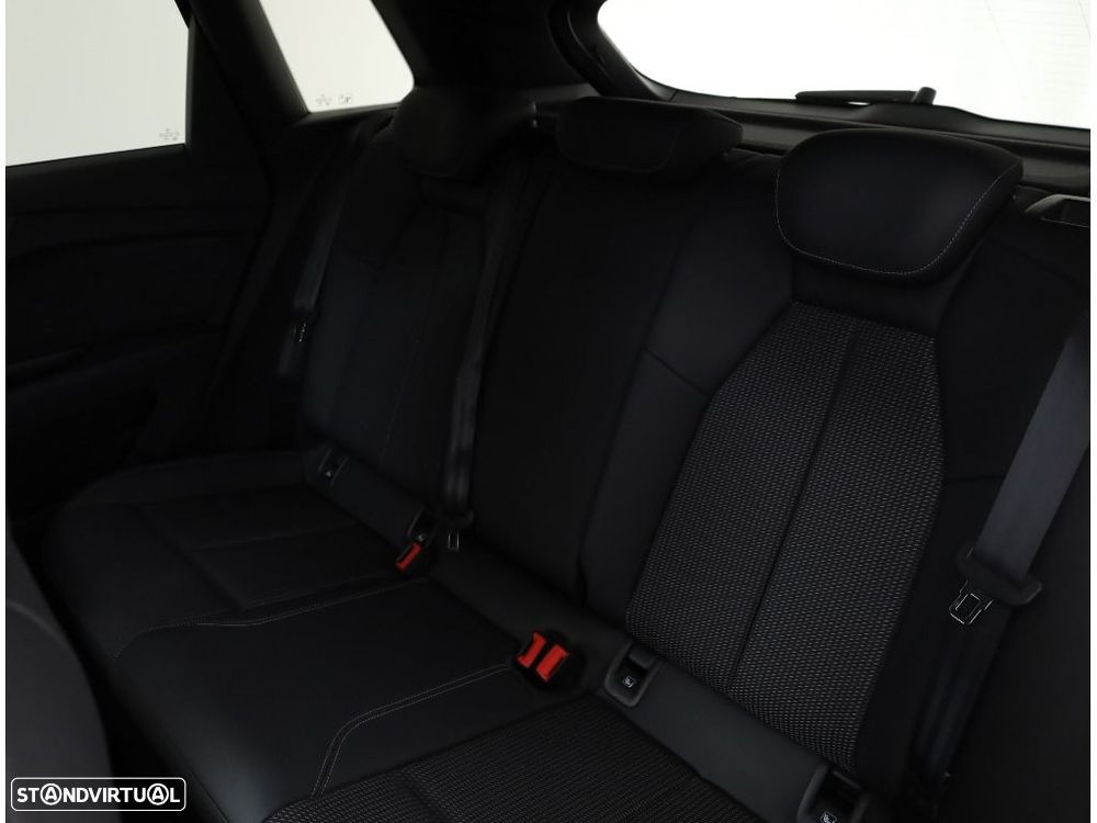 Audi Q4 e-tron 45 82 kWh - 24