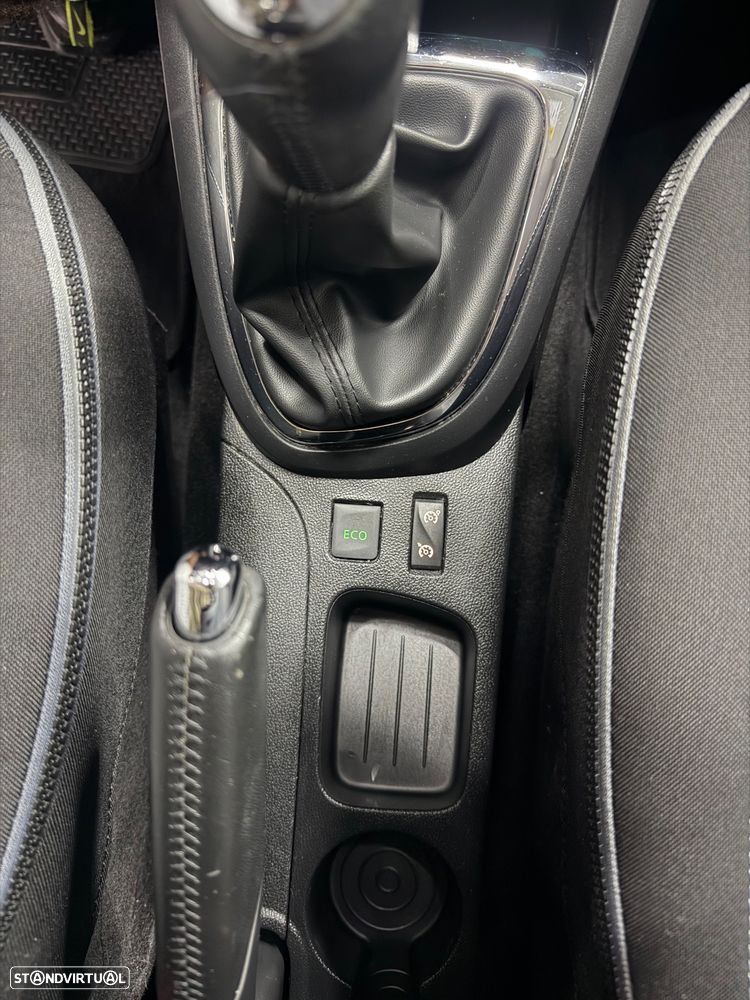 Renault Captur 1.5 dCi Exclusive - 25