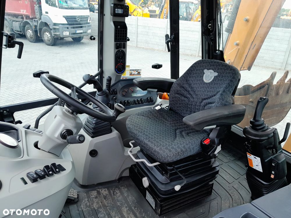 Case 580SV 2023R - 17