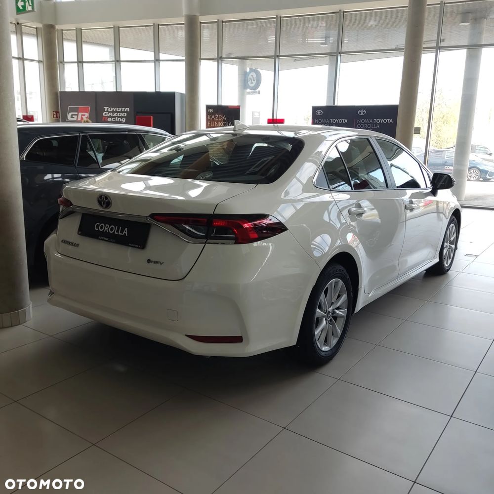 Toyota Corolla 1.8 Hybrid Comfort - 5