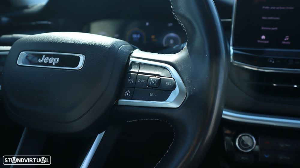 Jeep Compass 1.3 T Limited DCT - 49